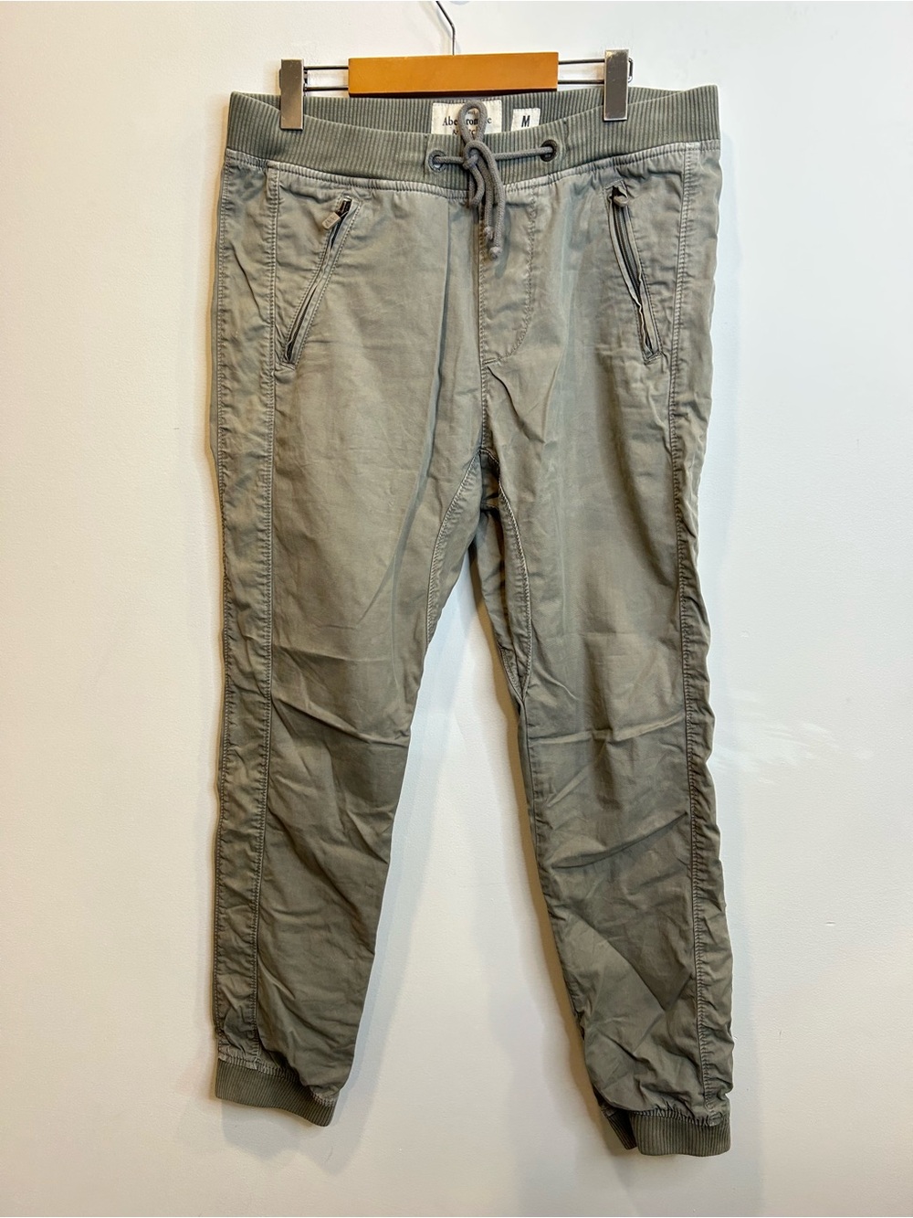 Abercrombie & Fitch Men’s Cotton Twill Utility Joggers Pants Sage Green